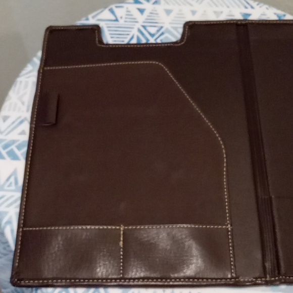 Brown Faux Leather Binder - Picture 3 of 8